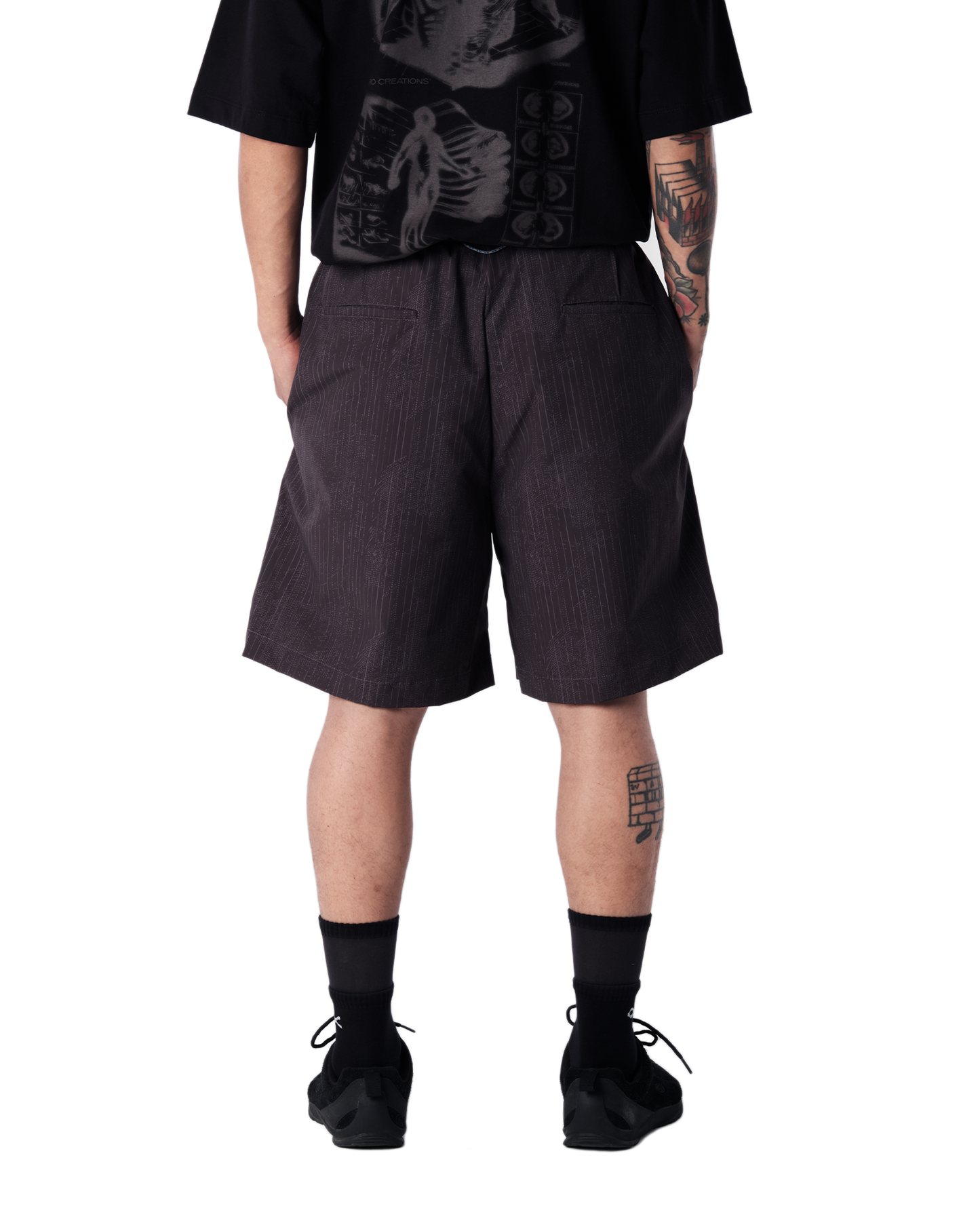 SHORTS ROTAS PRETO