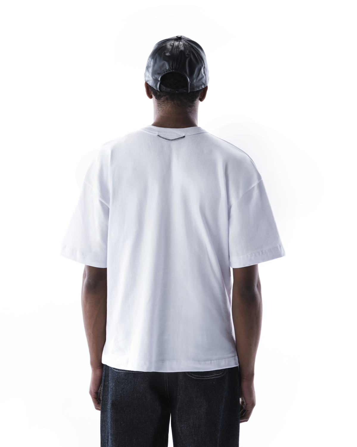 CAMISETA QC X BEATNIK BOXY OFF WHITE