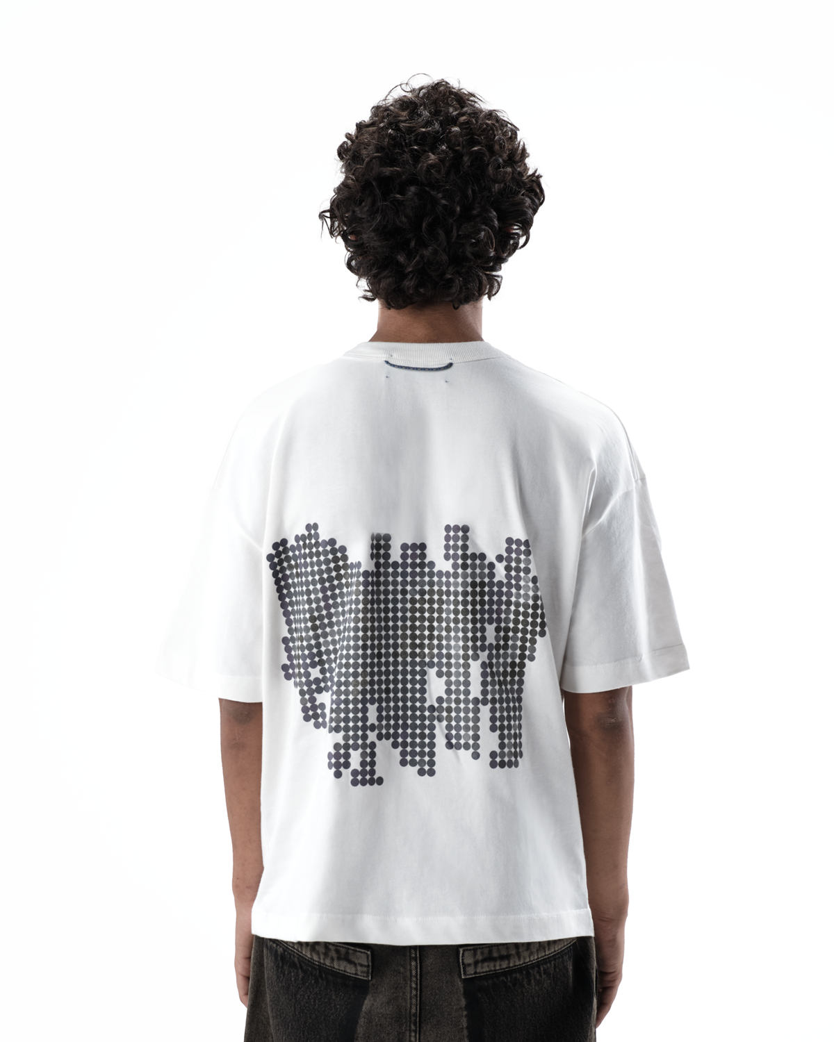 LINE DOTS BOXY OFF- WHITE T-SHIRT